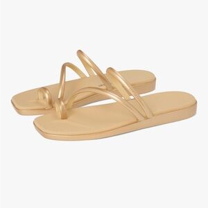 NWT Crocs Miami Toe Loop Women's Sandals - Gold Size 7